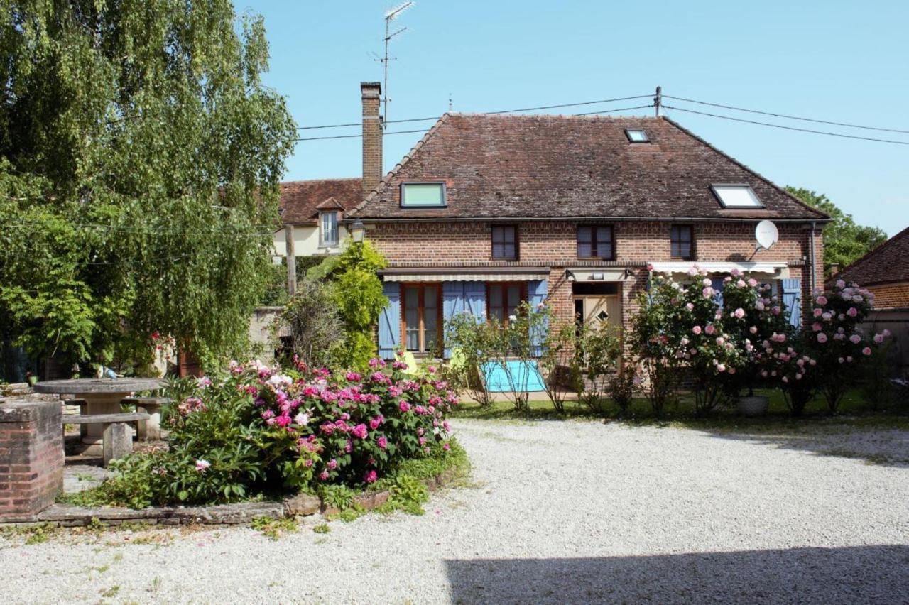 Gîtes Famille En Othe Bouilly  Exterior foto
